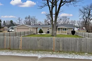 2328 26th St NE, Canton, OH 44705 - Photo 1