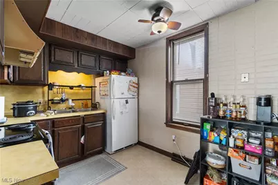 2405 Cherry Avenue, Alliance, OH 44601 - Photo 16
