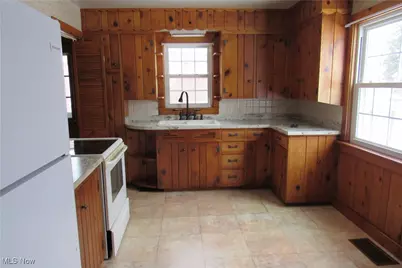 1711 E 30th Street, Ashtabula, OH 44004 - Photo 4