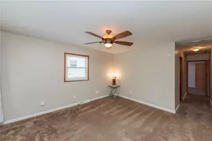 340 Boston Ave, Elyria, OH 44035 - Photo 8