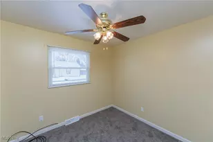 340 Boston Ave, Elyria, OH 44035 - Photo 18