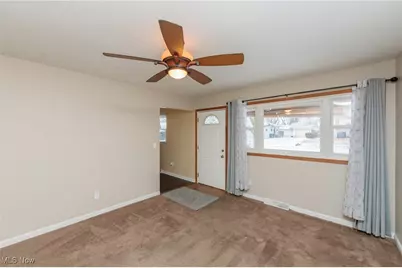 340 Boston Avenue, Elyria, OH 44035 - Photo 6