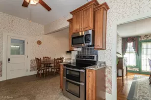 400 North St, Chardon, OH 44024 - Photo 10