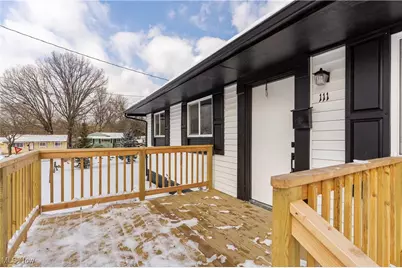 111 Bassett Lane, Youngstown, OH 44505 - Photo 2