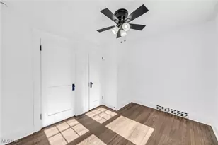 14404 Bayes Ave, Oakwood, OH 44107 - Photo 18