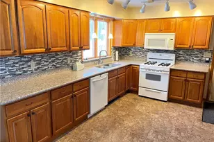 1381 Robb Rd, Conneaut, OH 44030 - Photo 16