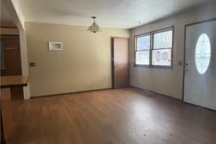 7528 Goodland Ave SE, Waynesburg, OH 44688 - Photo 6