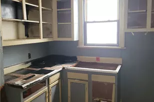 11102 Lardet Ave, Loveland, OH 44104 - Photo 6