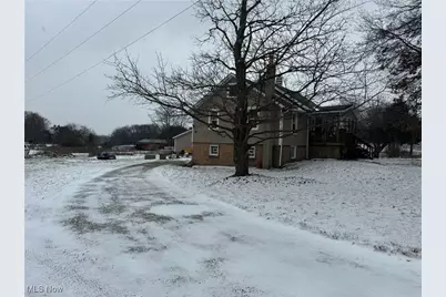 6323 Georgetown Street, Louisville, OH 44641 - Photo 2