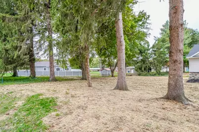 13025 Sunset Circle NW, Uniontown, OH 44685 - Photo 38