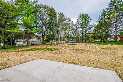 13025 Sunset Circle NW, Uniontown, OH 44685 - Photo 32