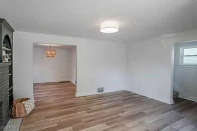 2834 Norwood Street, Cuyahoga Falls, OH 44221 - Photo 8