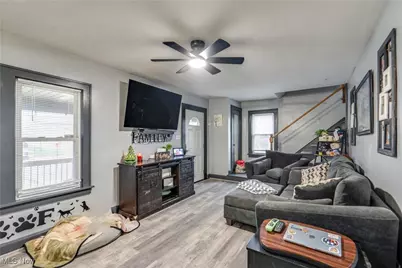 808 29th Street NE, Canton, OH 44714 - Photo 6