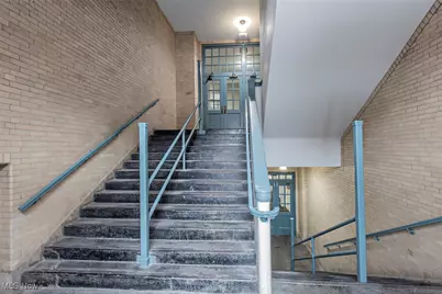 2043 Random Road #9, Loveland, OH 44106 - Photo 26