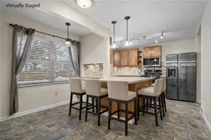 674 Upper Merriman Dr, Akron, OH 44303 - Photo 10