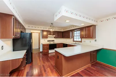 1817 Rusnak Trail, Grandview Heights, OH 44147 - Photo 14