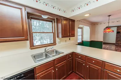 1817 Rusnak Trail, Grandview Heights, OH 44147 - Photo 18