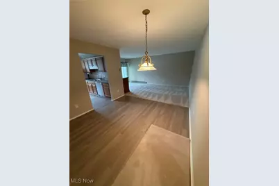 3066 Kent Road #407, Stow, OH 44224 - Photo 4