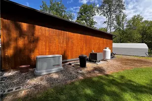 17506 Leggett Rd, Montville, OH 44064 - Photo 10