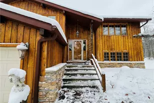 17506 Leggett Rd, Montville, OH 44064 - Photo 2