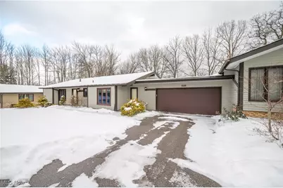 6942 Woodwalk Drive, Brecksville, OH 44141 - Photo 6