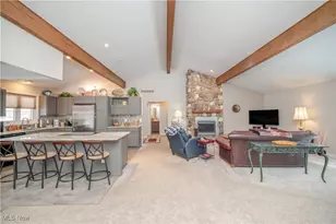 6942 Woodwalk Dr, Brecksville, OH 44141 - Photo 10