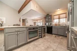 6942 Woodwalk Dr, Brecksville, OH 44141 - Photo 20