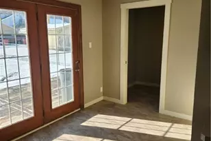 532 Orchard Ave, Cambridge, OH 43725 - Photo 10