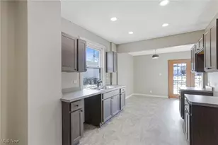 532 Orchard Ave, Cambridge, OH 43725 - Photo 10