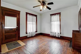 699 W Exchange St, Akron, OH 44302 - Photo 8