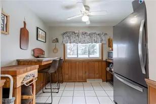 946 Bellflower Ave SW, Canton, OH 44710 - Photo 20