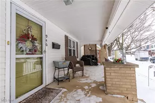 946 Bellflower Ave SW, Canton, OH 44710 - Photo 4
