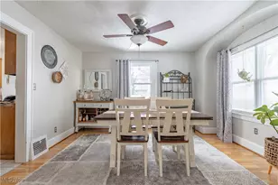 946 Bellflower Ave SW, Canton, OH 44710 - Photo 16