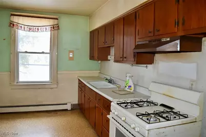 929 N Market Street, Lisbon, OH 44432 - Photo 8