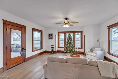 6517 Chippewa Road, Chippewa Lake, OH 44215 - Photo 8