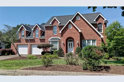 101 Lexington Drive, St Clairsville, OH 43950 - Photo 2