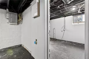 4004 E 154th St, Loveland, OH 44128 - Photo 32