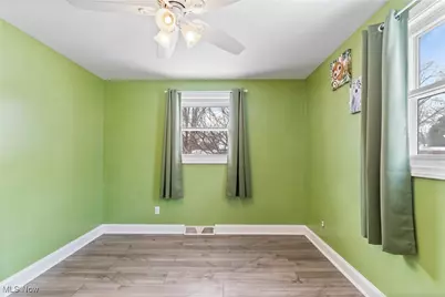 7910 Parkford Street NW, Massillon, OH 44646 - Photo 16