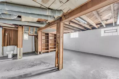 805 Woodland Avenue, Elyria, OH 44035 - Photo 26