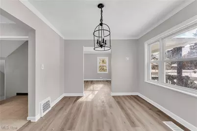 805 Woodland Avenue, Elyria, OH 44035 - Photo 12