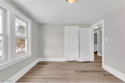 805 Woodland Avenue, Elyria, OH 44035 - Photo 20