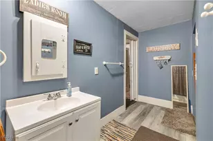 1844 W 48th St, Loveland, OH 44102 - Photo 18