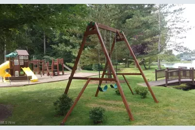 7465 Millrace Lane #103, Sagamore Hills, OH 44067 - Photo 32