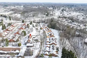 7465 Millrace Ln, Sagamore Hills, OH 44067 - Photo 18