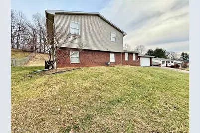 127 Rauch Drive, Marietta, OH 45750 - Photo 2