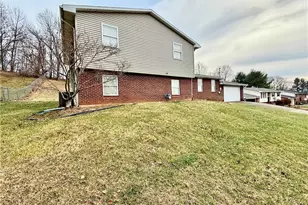 127 Rauch Dr, Marietta, OH 45750 - Photo 2