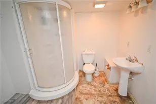 11 Brookline Ave, Youngstown, OH 44505 - Photo 22