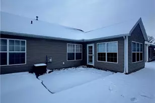 4165 Ledgewater Dr, Mogadore, OH 44260 - Photo 8