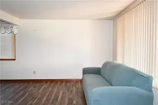 1560 Chattanooga Ave, Youngstown, OH 44514 - Photo 6