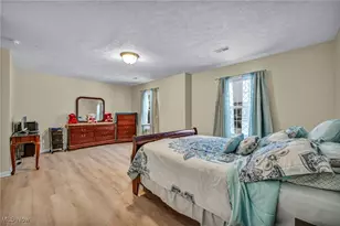 3961 Woodworth Dr, Lorain, OH 44053 - Photo 36